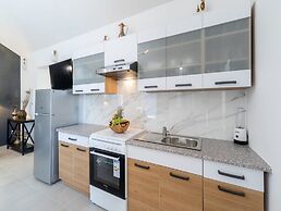 Stone House Prapatna