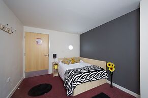En Suite Rooms & Apartments SHEFFIELD