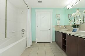 Coastal Luxury Bay Front Condo With Tram