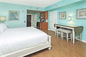 Coastal Luxury Bay Front Condo With Tram