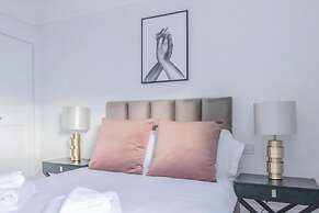 Royal Kensington - Premium 3 bed