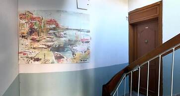 Aheste_simple Sea View Flat in Lovely Old Town