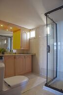 Aheste_simple Sea View Flat in Lovely Old Town