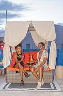 2 Bedroom 2 Bath Loft with Exclusive Rooftop & Hot Tub