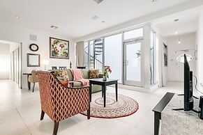 2 Bedroom 2 Bath Loft with Exclusive Rooftop & Hot Tub