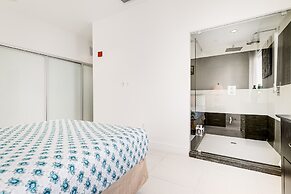 2 Bedroom 2 Bath Loft with Exclusive Rooftop & Hot Tub