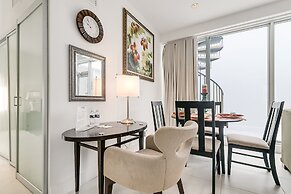 2 Bedroom 2 Bath Loft with Exclusive Rooftop & Hot Tub