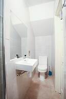 Business Park Lodge by Paymán Club