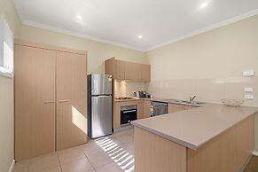 Newcastle Short Stay Apartments - Birmingham Garden Townhouses