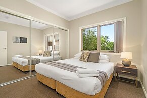 Newcastle Short Stay Apartments - Birmingham Garden Townhouses