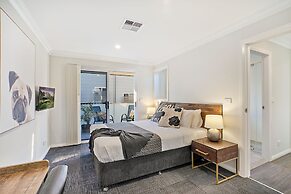 Newcastle Short Stay Apartments - Birmingham Garden Townhouses