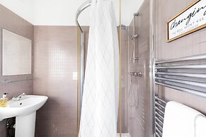 West Ealing SVD Apt. - 2 Bedroom 2 Bath