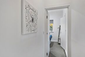 West Ealing SVD Apt. - 2 Bedroom 2 Bath