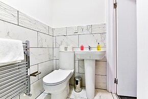 West Ealing SVD Apt. - 2 Bedroom 2 Bath