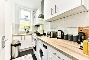 West Ealing SVD Apt. - 2 Bedroom 2 Bath