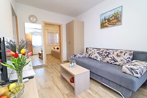 Seaside Apartments Hrkac