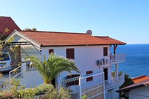 Seaside Apartments Hrkac