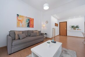 Melodies of Athens Apt In Ilisia Neighbourhood