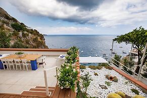 Amalfi Coast Luxury Villa with Swimming Pool