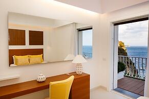 Amalfi Coast Luxury Villa with Swimming Pool