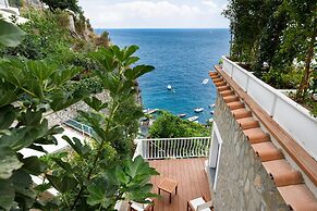 Amalfi Coast Luxury Villa with Swimming Pool