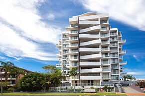 The Crest Penthouse 902