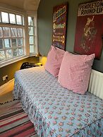 Beautiful 6-bed Home in Brecon