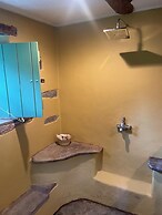 Beautiful 6-bed Home in Brecon