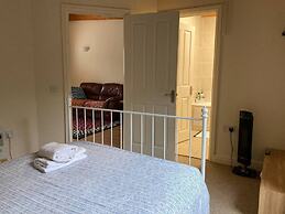 Cv22 5AA Ground Floor 1-bed Flat in Rugby