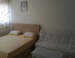 T8 Guest House Don Mueang Challenger, Located in Bangkok