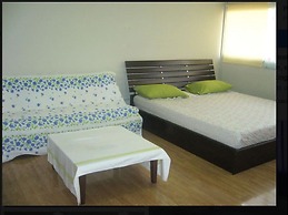 Room in B&B - Thailand Taxi&apartment Hostel
