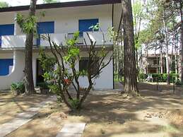 Charming Apartment With Fenced Garden