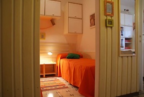 Residence With Large Swimming Pool And Beach Place