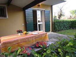 Wonderful Village - Big Duplex With Private Garden and Parking