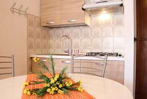 Superb Apartment With sea View - Beahost