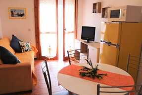 Superb Apartment With sea View - Beahost