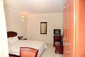 Room in Apartment - This Standard Suite Offers a Brilliant Experience