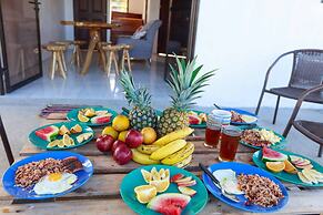 2 Comfortable New Villas Near Pacific, Private Pool With Waterfall!