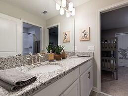 Free Pool Heat! Walk to Lazy River