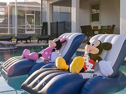 Free Pool Heat! Walk to Lazy River