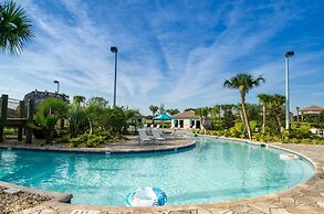 Free Pool Heat! Walk to Lazy River