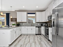 Free Pool Heat! Walk to Lazy River