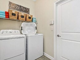 Free Pool Heat! Walk to Lazy River