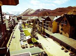 Apartamento Centrico y con Vistas a las Montanas