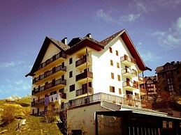 Apartamento Centrico y con Vistas a las Montanas