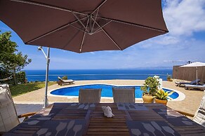 Villa With sea View and Private Pool
