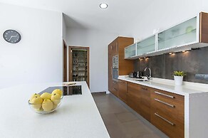 Villa With sea View and Private Pool