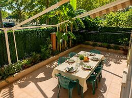 Bajos Con Terraza Privada Y Zona Comunitaria