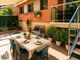 Bajos Con Terraza Privada Y Zona Comunitaria