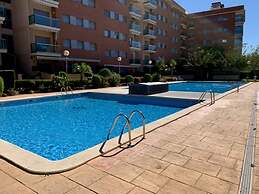 Bajos Con Terraza Privada Y Zona Comunitaria